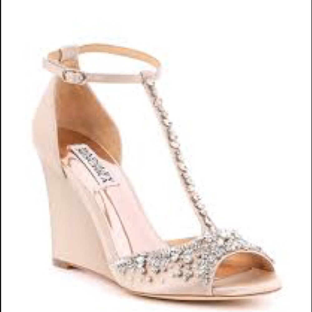 Badgley Mischka Sarah Peep Toe Wedge
